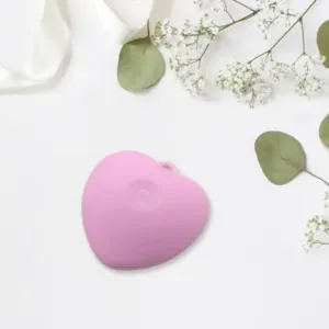 Waterproof Heart-Shaped Face Wash Brush | Silicone Facial Cleansing & Exfoliating Scrubber for Women ( default, Standard ).